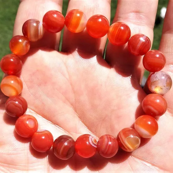 Natural_Red_Carnelian_Stone_Bead_Bracelet_Energy,_Confidence_And_Motivation_Enhancer