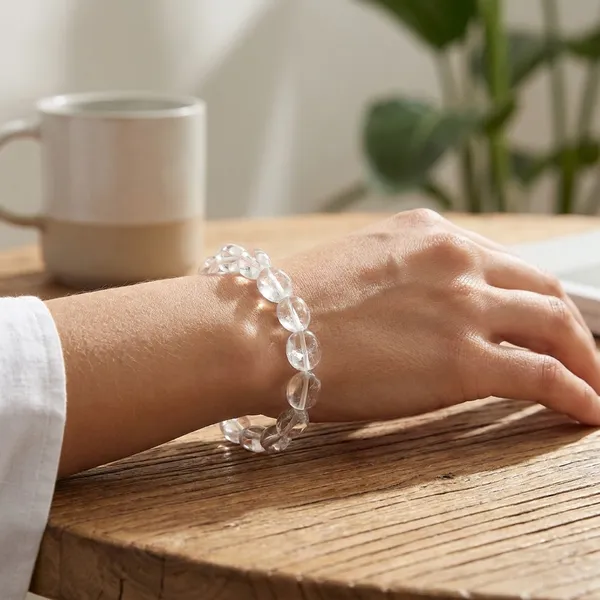 Natural_Tumbled_Clear_Quartz_Crystal_Beaded_Bracelet_Energy_Amplification,_Clarity_And_Healing_Enhancer