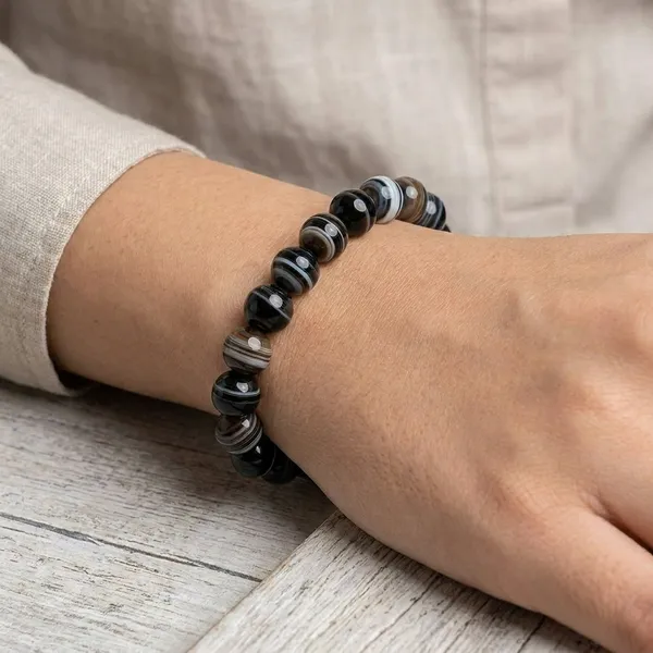 Natural_Black_Sulemani_Hakik_Agate_Bracelet_Protection,_Strength_And_Negative_Energy_Shield