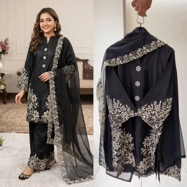 Crape_Silk_Pakistani_Suit_For_Women