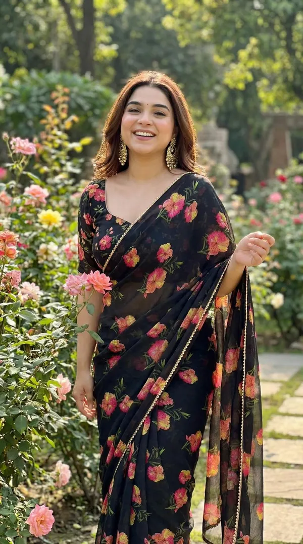 Black_Premium_Ethnic_Saree_For_Women