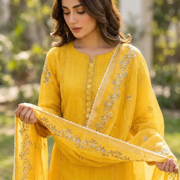 Yellow_Elegant_Ethnic_Kurta_Set_With_Dupatta_For_Women