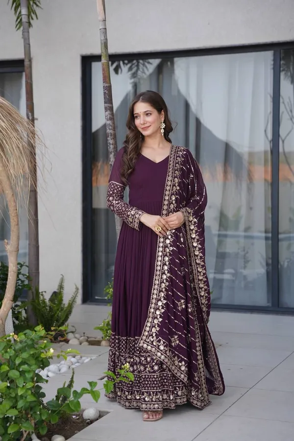 Violet_Luxury_Anarkali_Gown_For_Women