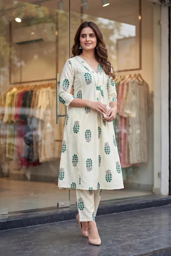 Mint_Green_Print_Premium_Ethnic_Kurta_And_Pant_Set_For_Women