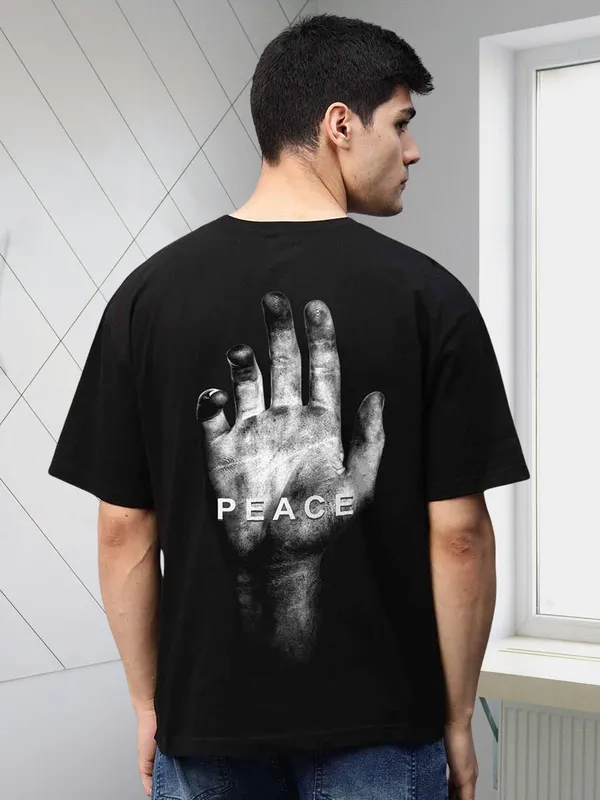 Black_Premium_Cotton_Graphic_Oversized_T-Shirt_For_Men