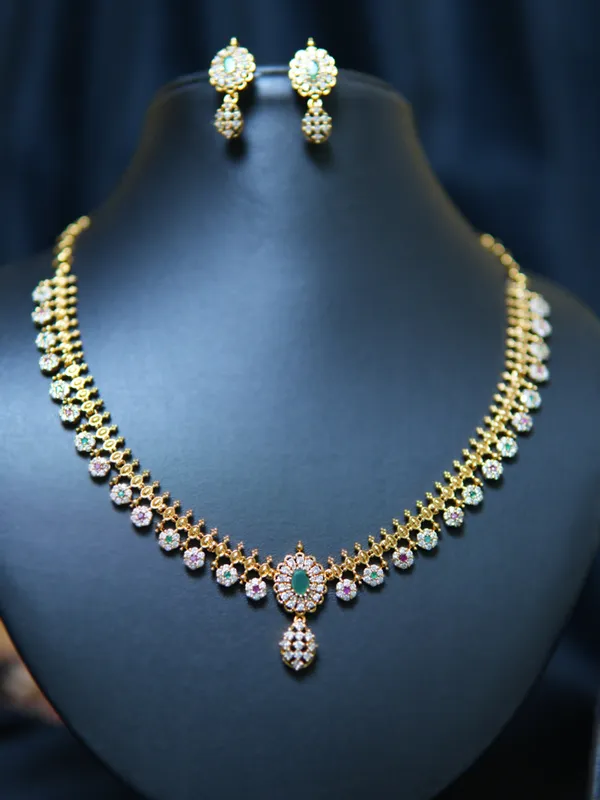 Gold_Premium_Copper_Fine_Necklace_For_Women