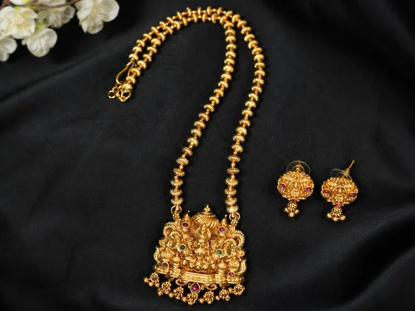 Golden_Premium_Copper_Temple_Necklace_For_Women