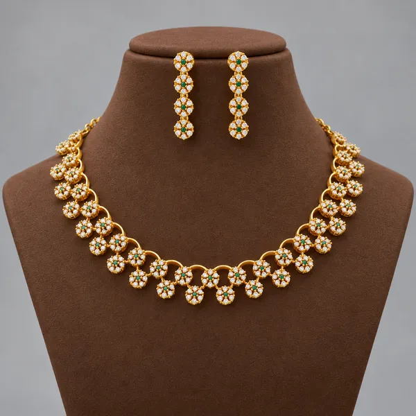 Glamourous_White_Stone_Floral_Necklace