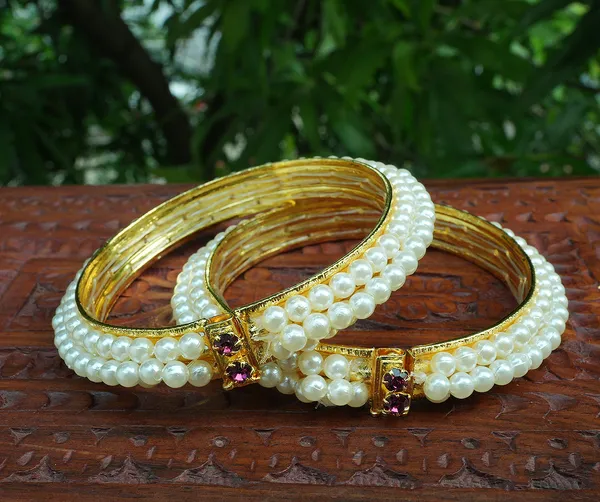 Gold_Premium_Pearl_Bangles_For_Women