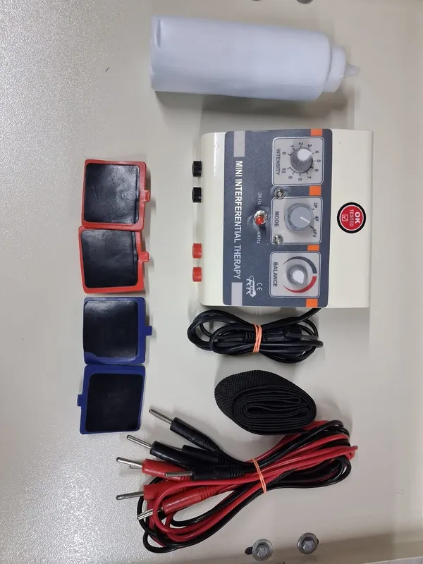 Mini_Interferential_Therapy_Machine_With_Accessories