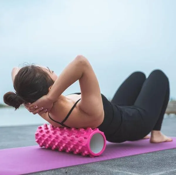 Textured_Foam_Roller_(_Yoga_Roller_)_For_Muscle_Recovery_And_Massage_Therapy