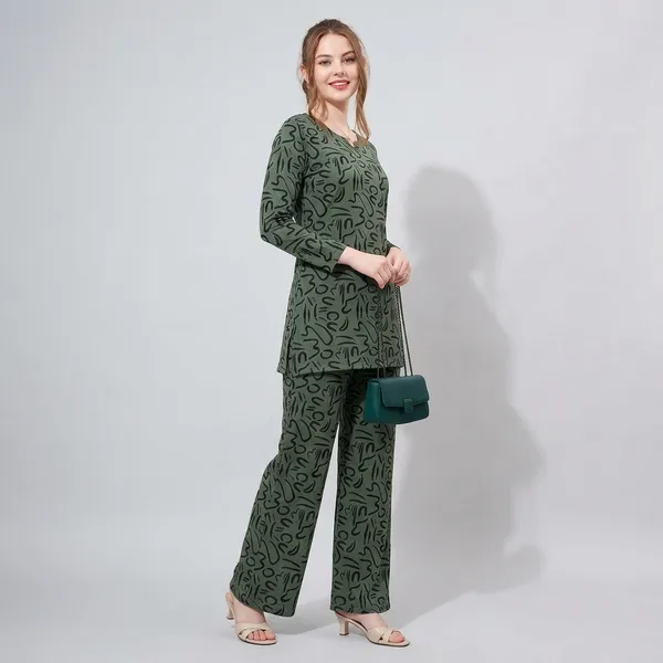 Green_Hosiery_Co-Ord_Set_For_Women