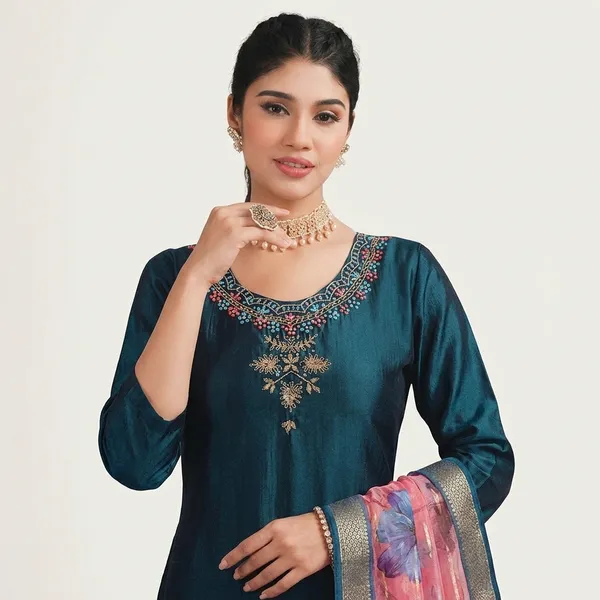 Teal_Shimmer_Silk_Kurta_Set_For_Women