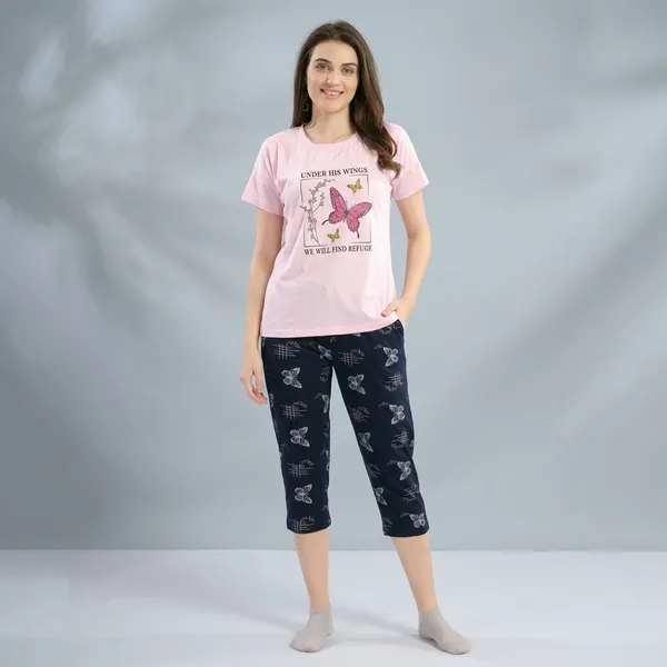 Pink_And_Black_Hosiery_T-Shirt_And_Capri_Set_For_Women