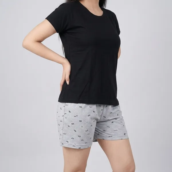 Black_Hosiery_Short_Set_For_Women