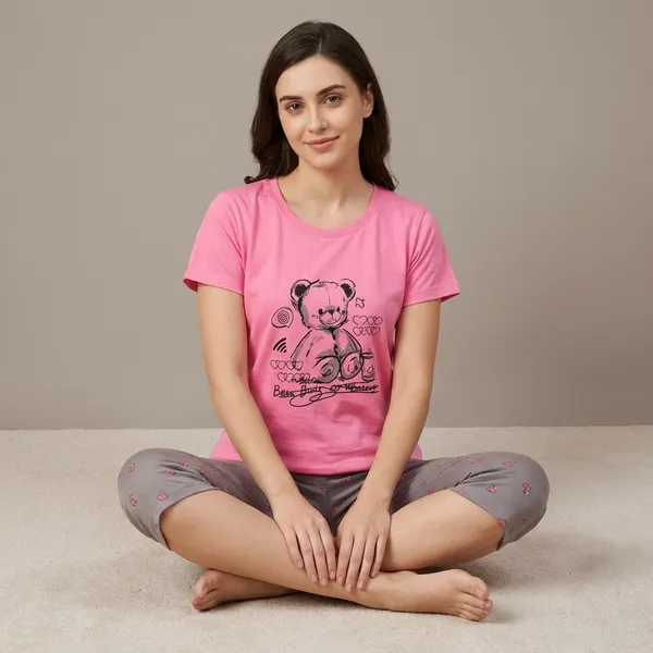 Pink_And_Grey_Hosiery_T-Shirt_And_Capri_Set_For_Women