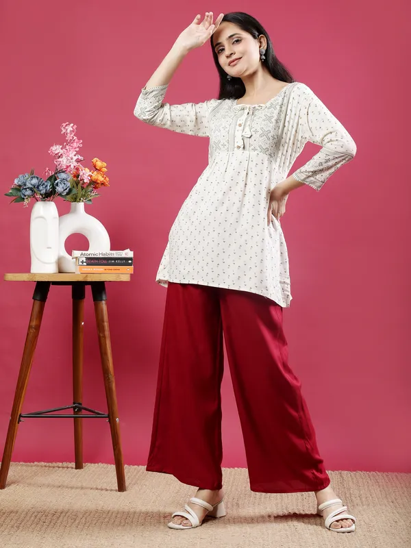 Red_Premium_Cotton_Trousers_For_Women