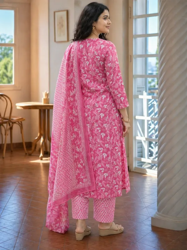 Pink_Rayon_Straight_Floral_Print_Kurta_Set_For_Women