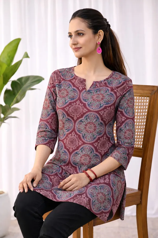 Maroon_Cotton_Straight_Floral_Print_Kurta_For_Women