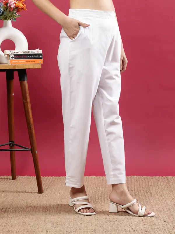 White_Premium_Cotton_Trousers_For_Women