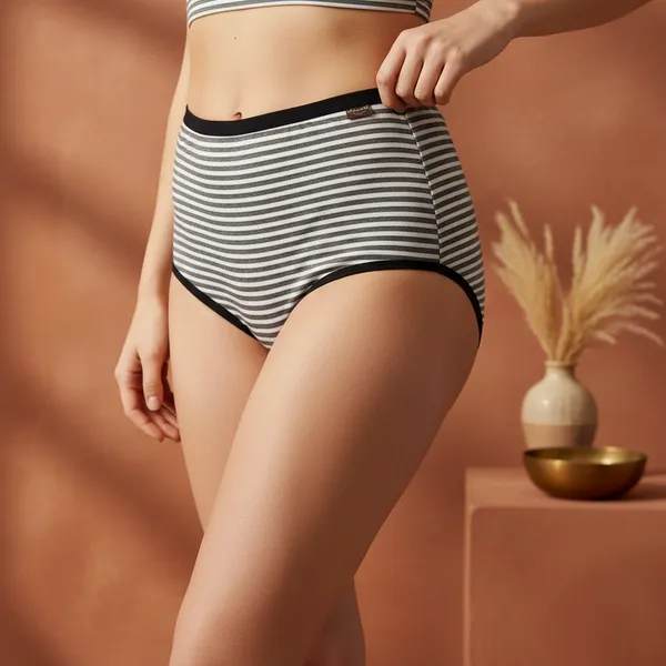 Black_And_White_Cotton_Striped_Imported_High_Waist_Panty_For_Women
