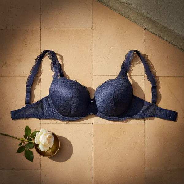 Navy_Blue_Lace_Underwired_Padded_Bra_For_Women