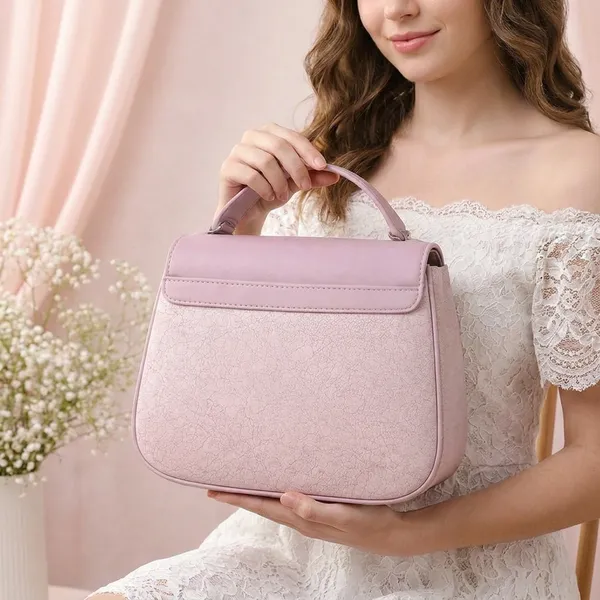 Pink_Heart_Clasp_Handbag_With_Embroidered_Floral_Design