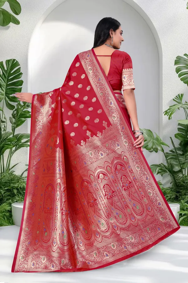 Red_Banarasi_Silk_Saree_With_Golden_Brocade_Work_And_Designer_Blouse