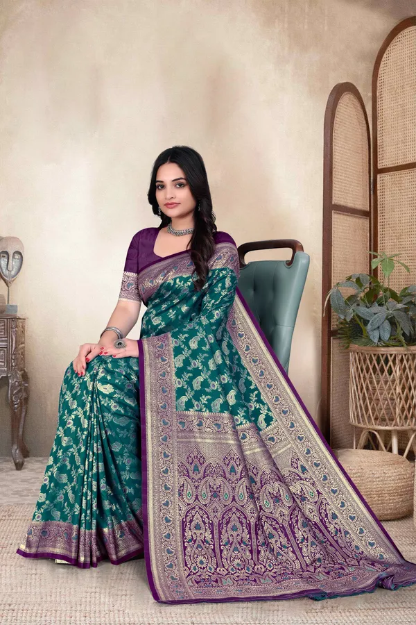 Teal_Green_Banarasi_Silk_Saree_With_Purple_Border_And_Zari_Work