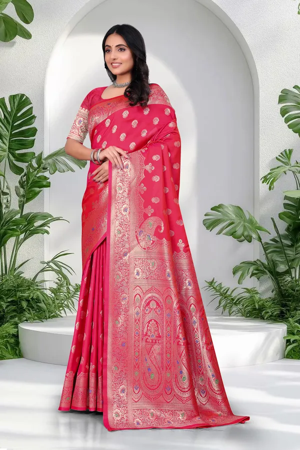 Traditional_Pink_Banarasi_Silk_Saree_With_Zari_Weaving