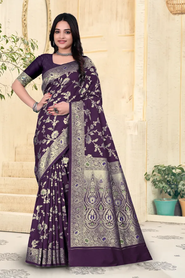 Purple_Banarasi_Silk_Saree_With_Golden_Zari_Work