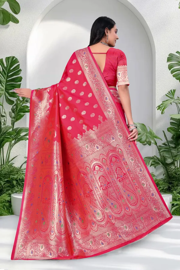 Traditional_Pink_Banarasi_Silk_Saree_With_Zari_Weaving