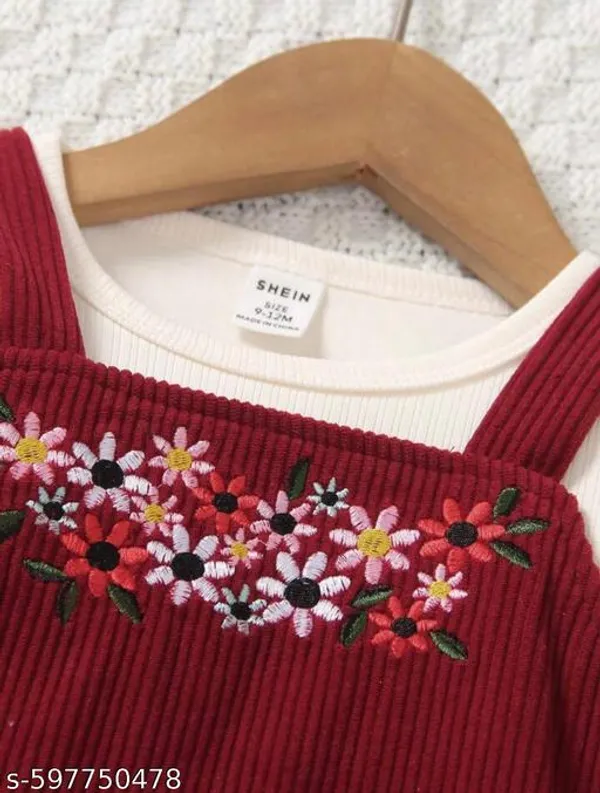 Maroon_Cotton_Blend_Embroidered_T-Shirt_Dungaree_Set_For_Girls