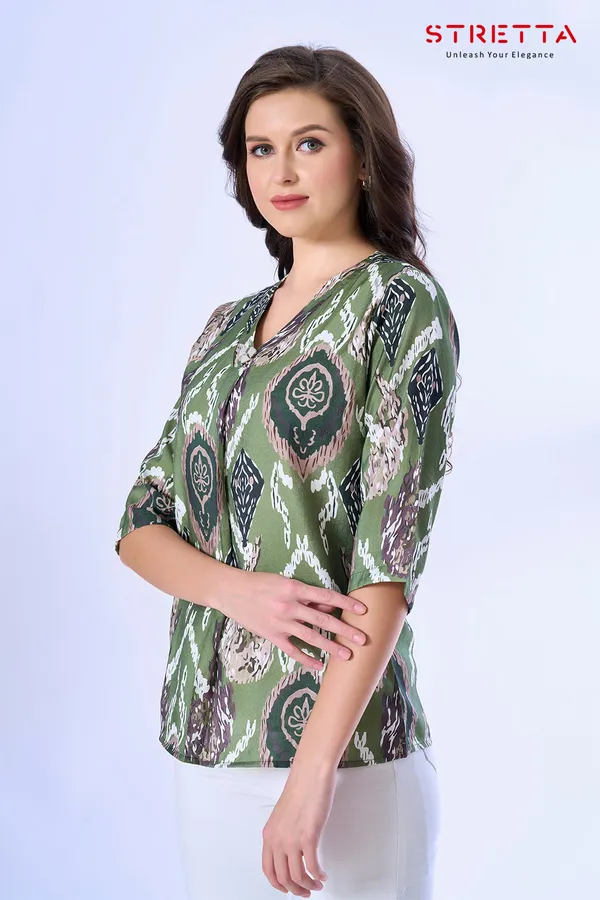 Elegant_Green_Printed_V_Neck_Top