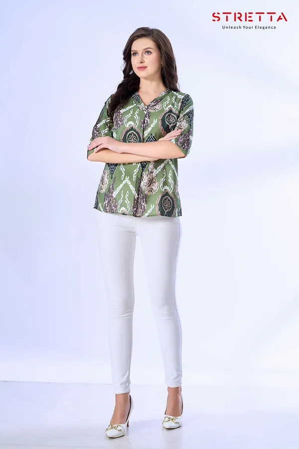 Elegant_Green_Printed_V_Neck_Top