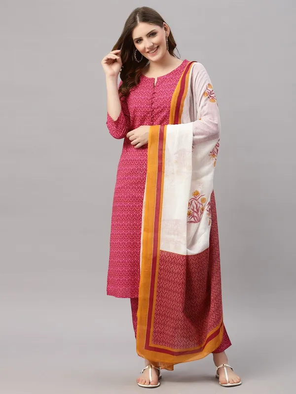 Women_Kurta_And_Dupatta_Set