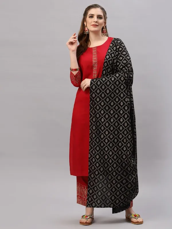 Women_Kurta_And_Palazzo_With_Dupatta_Set