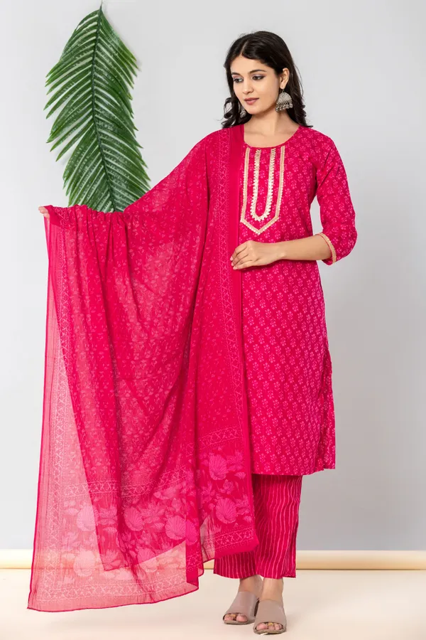 Women_Kurta_And_Pant_With_Dupatta_Set