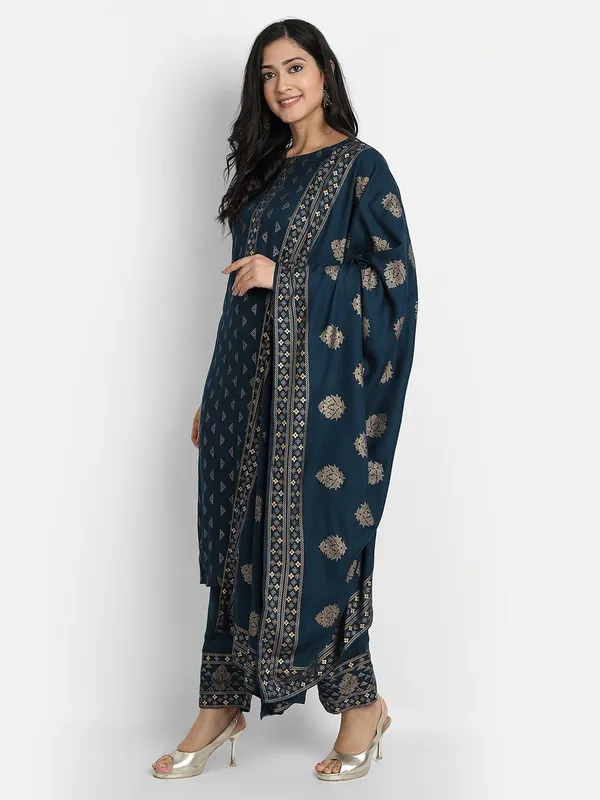 Women_Kurta_And_Palazzo_With_Dupatta_Set