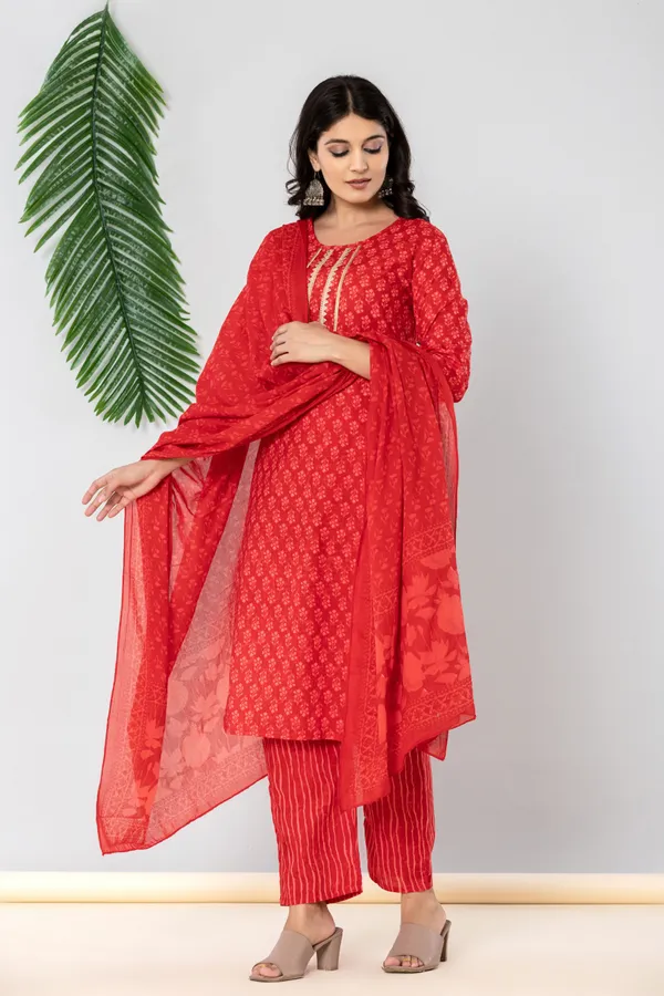 Women_Kurta_And_Pant_With_Dupatta_Set
