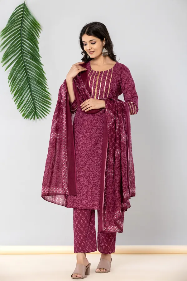 Women_Kurta_And_Pant_With_Dupatta_Set