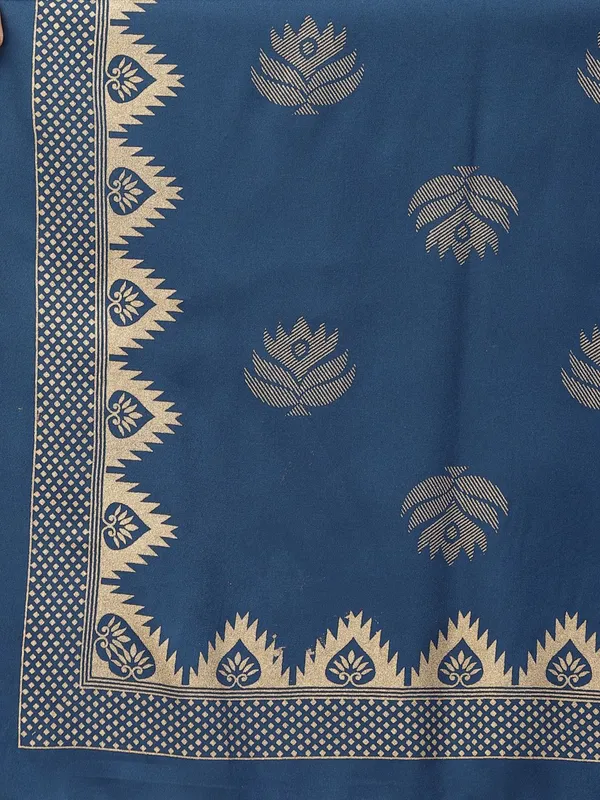 Women_Kurta_And_Pant_With_Dupatta_Set