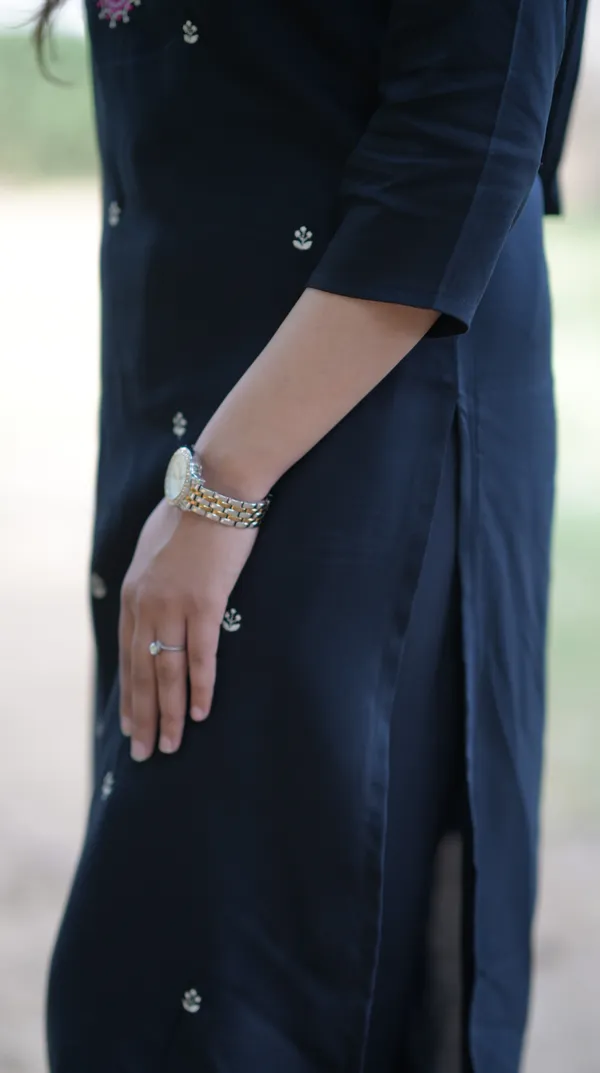 Women_Kurta_And_Pant_With_Dupatta_Set