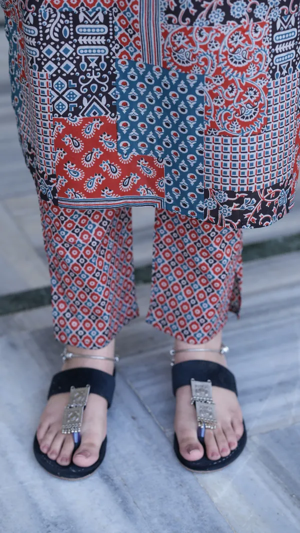 Women_Kurti_Pant_Set