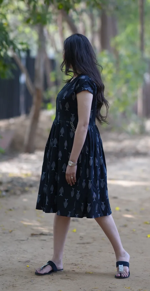 Black_Printed_Self_Design_Kurta_For_Women_