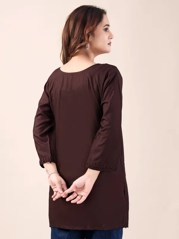 Coffee_Brown_Chikankari_Embroidered_Rayon_Short_Kurti