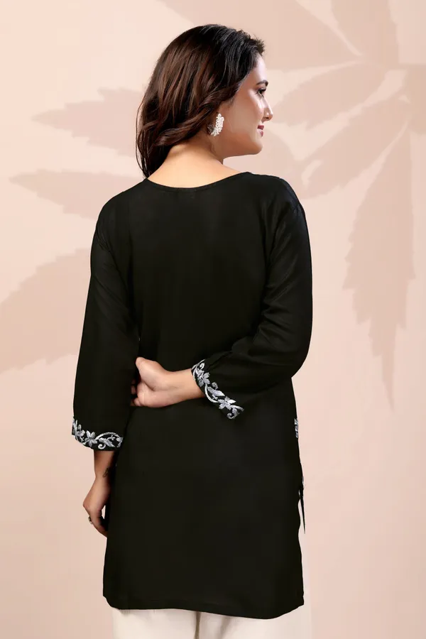 Rudra_Lifestyle_Women_Embroidered_A-Line_Kurta_Grey