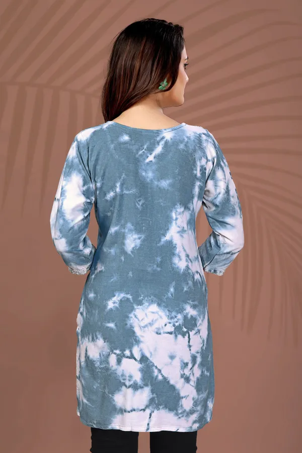 Rudra_Lifestyle_Women_Dyed/Ombre_A-Line_Kurta_Blue