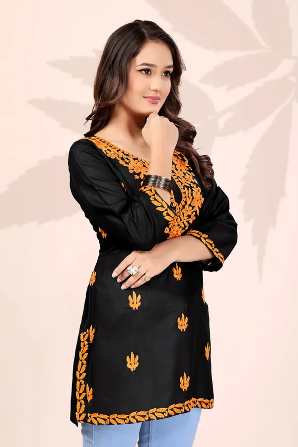 Rudra_Lifestyle_Women_Embroidered_Straight_Kurta_Gold,_Black