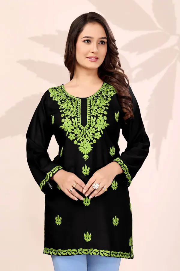 Rudra_Lifestyle_Women_Embroidered_Straight_Kurta_Green,_Black